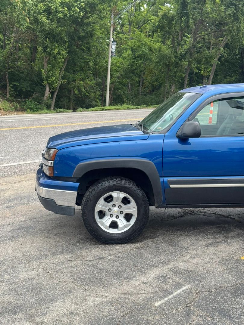 chevrolet silverado 1500 2003 2GCEK19T131392532 image chevrolet silverado 1500 2003 2GCEK19T131392532 image